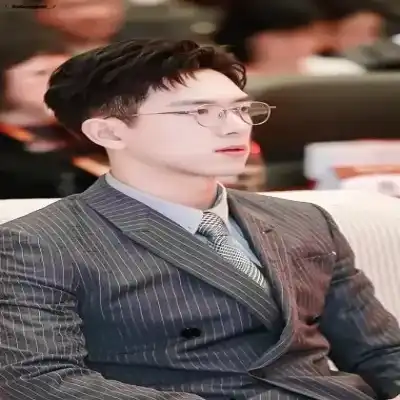 徐月